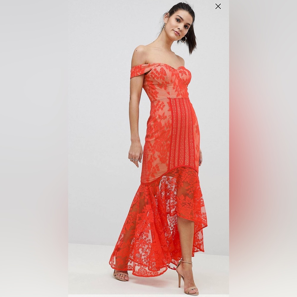 NWT Off the Shoulder Lace Fishtail Midi